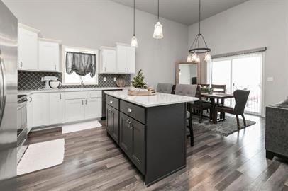 1012 28th Ave W - Photo 5 of 21