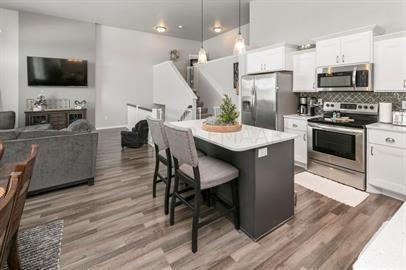 1012 28th Ave W - Photo 6 of 21