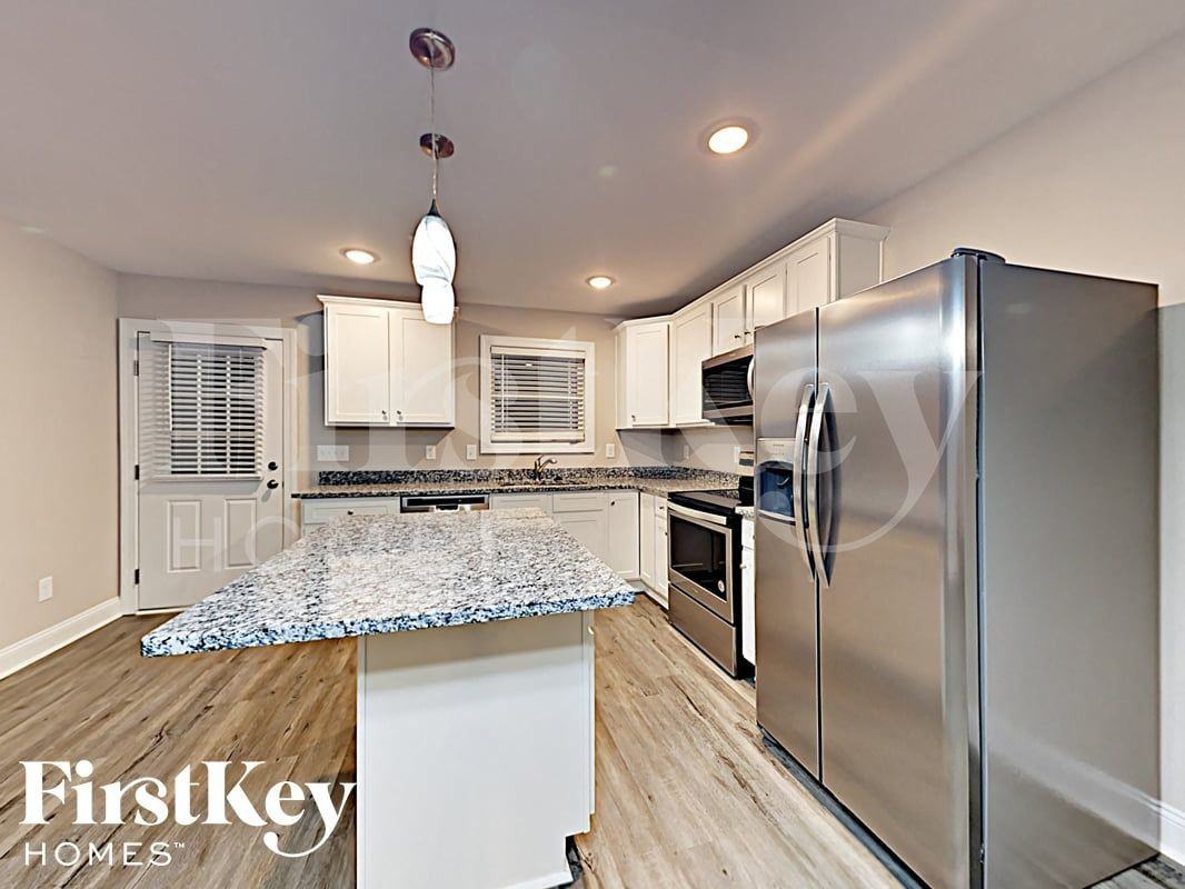 5771 Sumter Ave - Photo 3 of 17