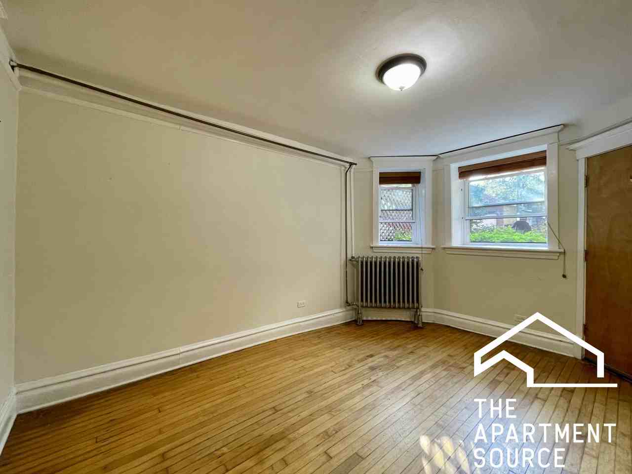 2617 N Albany Ave - Photo 5 of 20