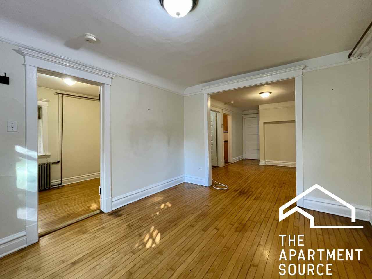 2617 N Albany Ave - Photo 6 of 20