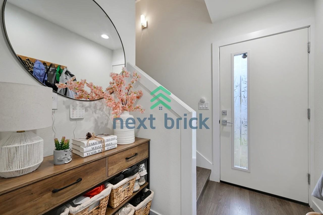 1319 Nw 85th St - Photo 2 of 16