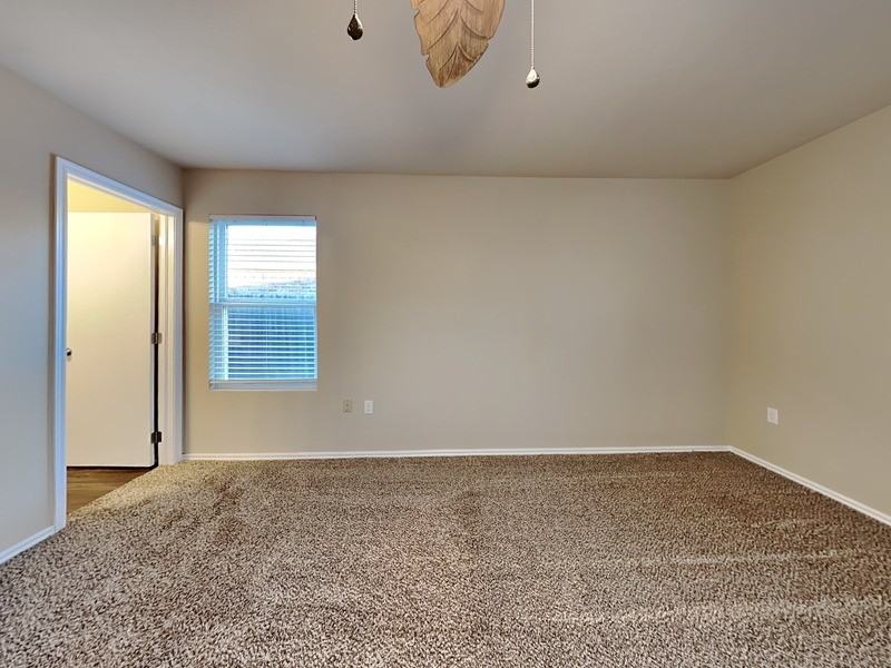 13108 Bridgewater Ct - Photo 7 of 20