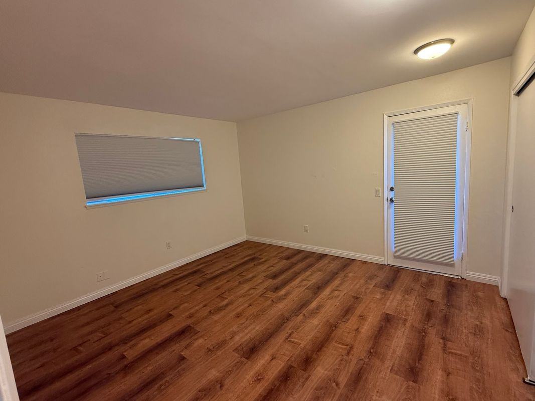 526 S Tulip St ##2 - Photo 6 of 12