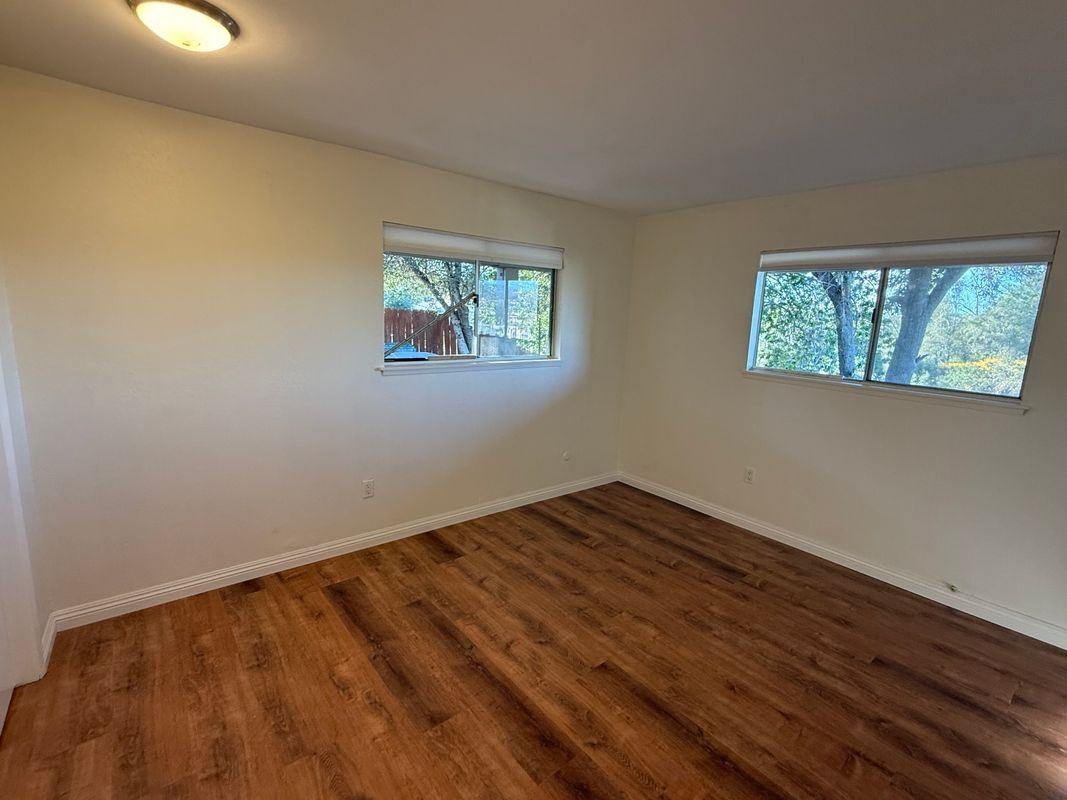 526 S Tulip St ##2 - Photo 7 of 12