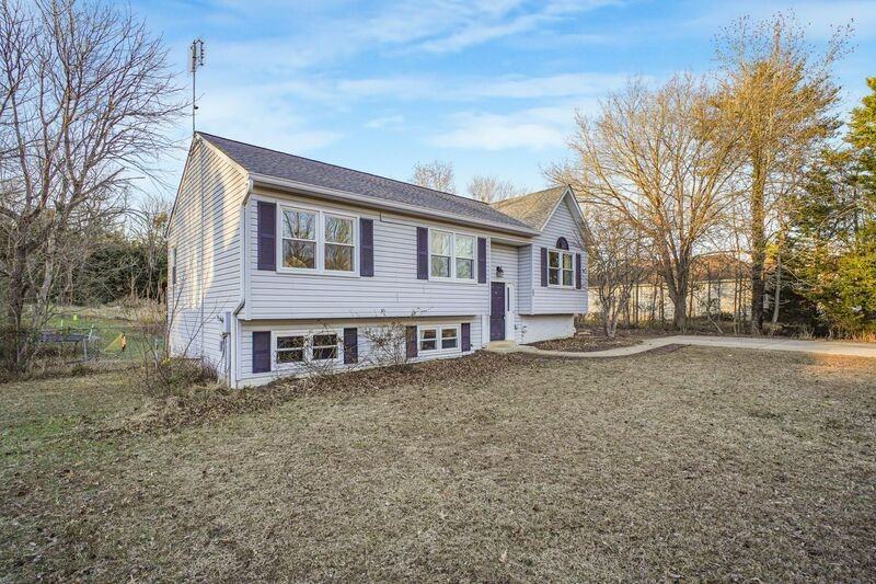 22 Brown Cir - Photo 2 of 23