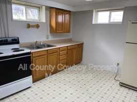 featured image of 310 S 12th St #A