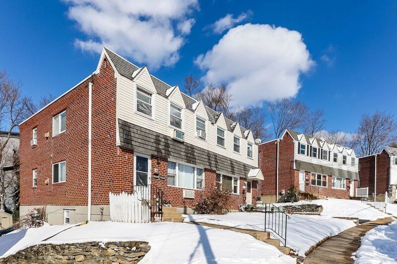 419 W Jefferson St - Photo 2 of 16