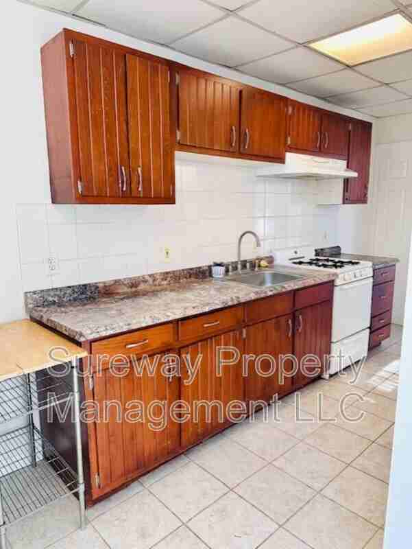 270 W 2nd St #1 - Photo 7 of 15