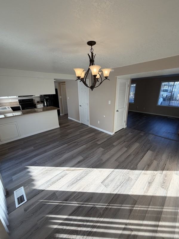 1202 Morrow Rd #A - Photo 4 of 25