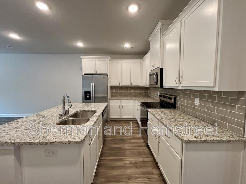 1012 Candleberry Dr - Photo 3 of 21