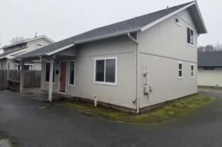 241 Ne School St - Photo 1 of 1