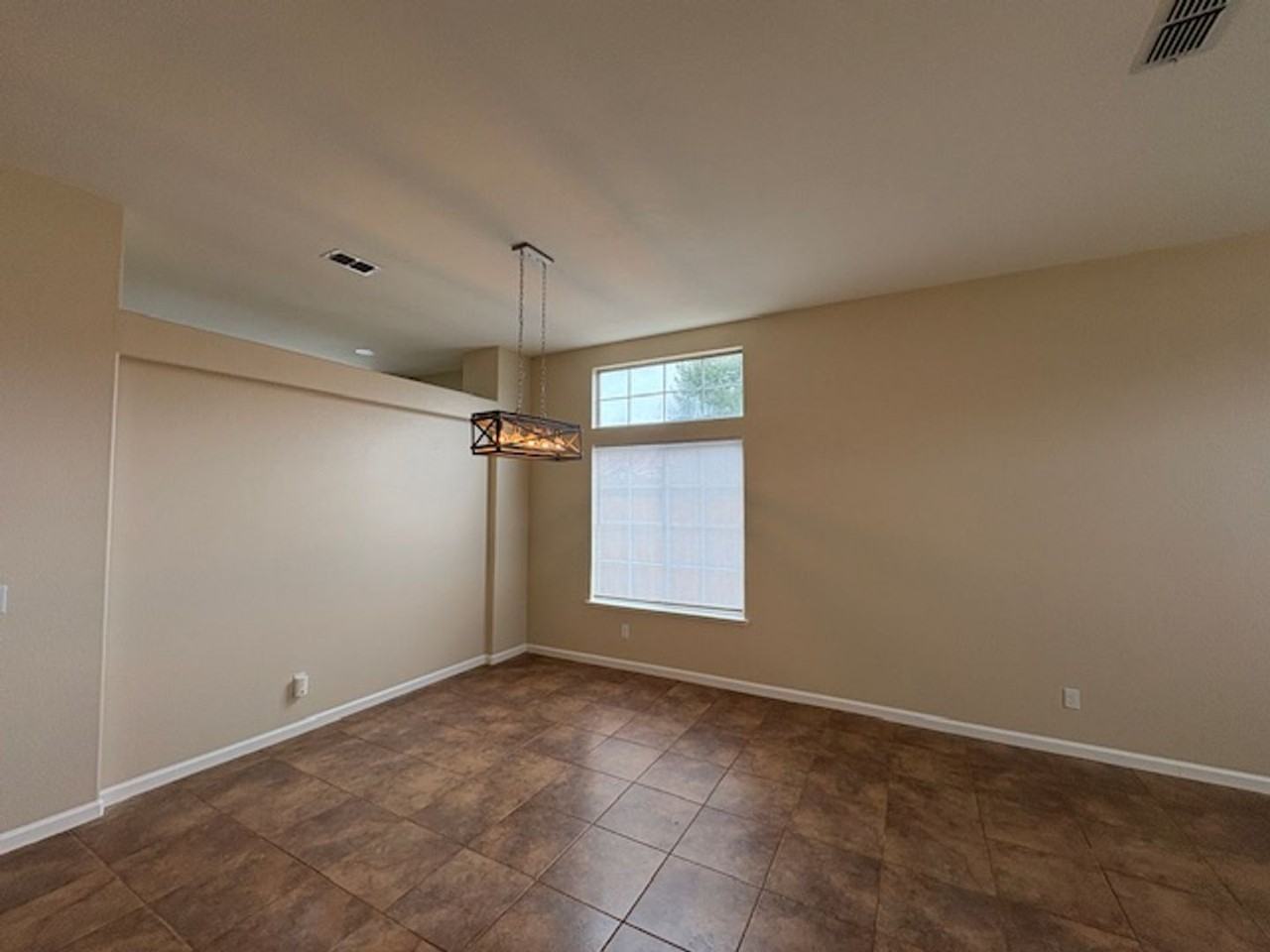 1810 Paseo Penasco - Photo 4 of 22