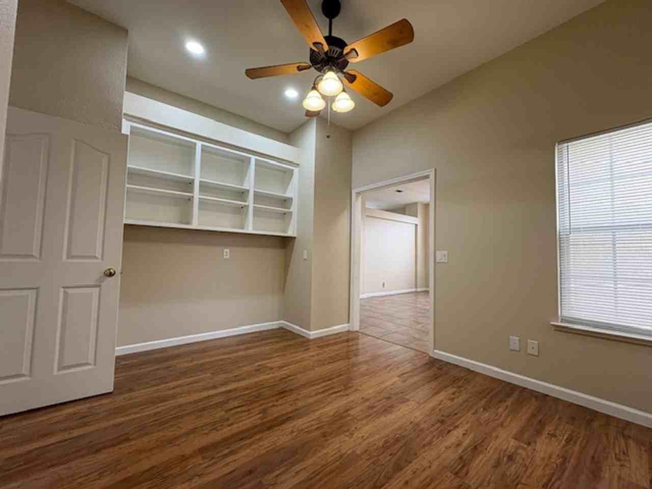 1810 Paseo Penasco - Photo 6 of 22