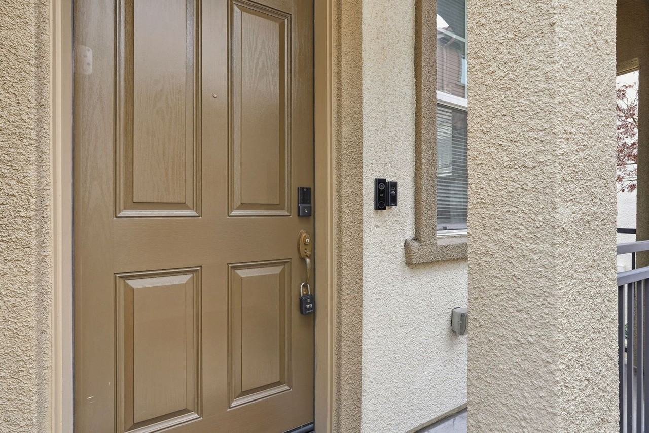 235 Bunch Grass Ter - Photo 4 of 39