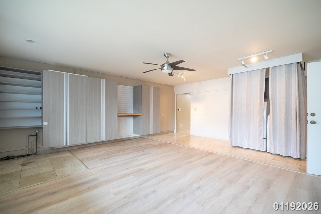 1279 Aupupu Pl - Photo 7 of 25