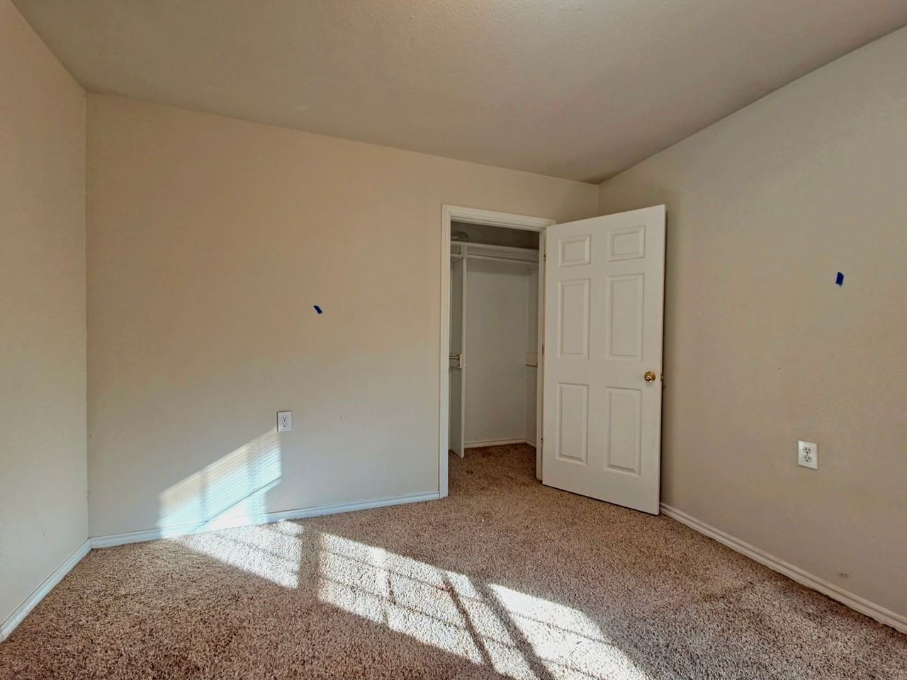 2909 106th St - Photo 5 of 10