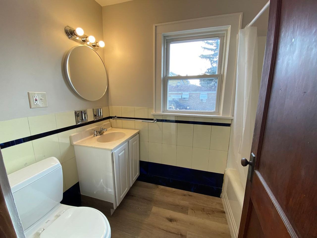 1258 Wilbur Ave - Photo 5 of 17