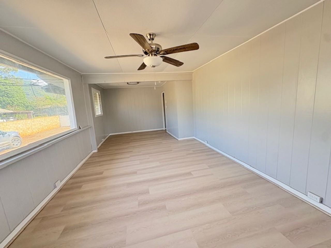 Hana St - Photo 5 of 6