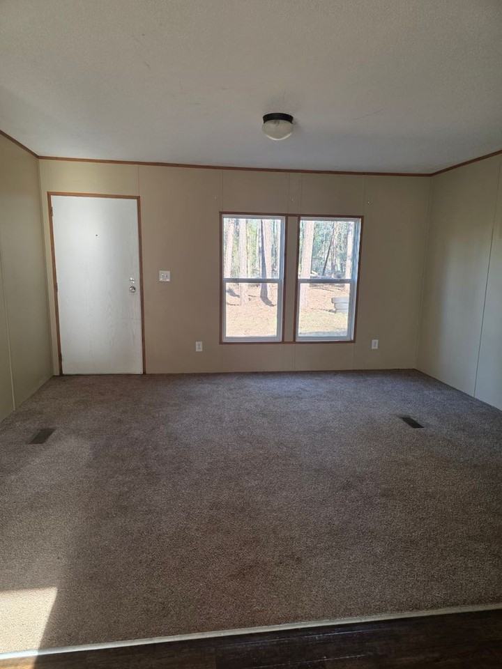 1288 Cardinal Ln - Photo 3 of 16