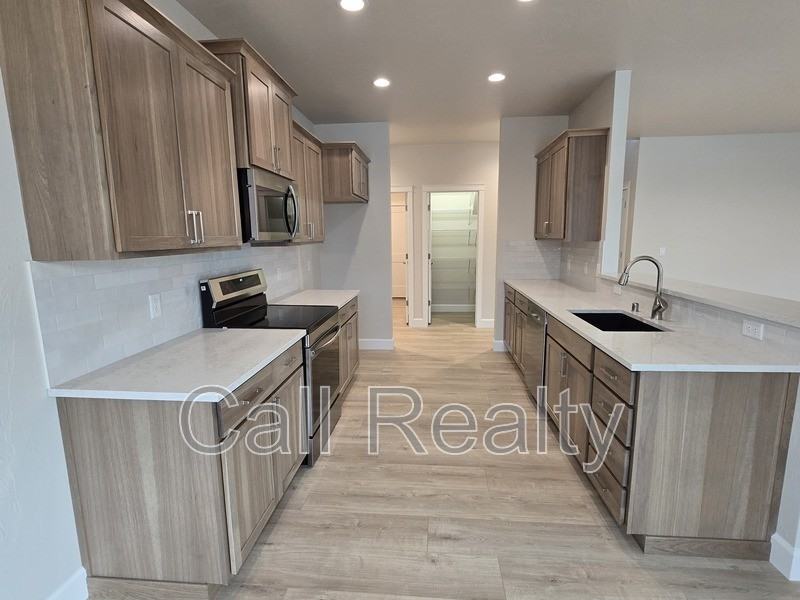 8119 N Austin Rd - Photo 5 of 22