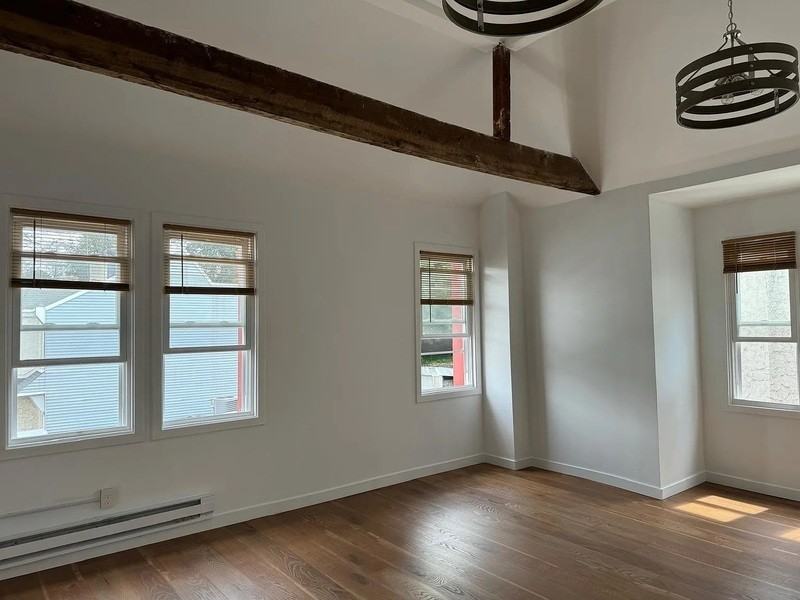 6223 Wayne Ave #2L - Photo 7 of 9