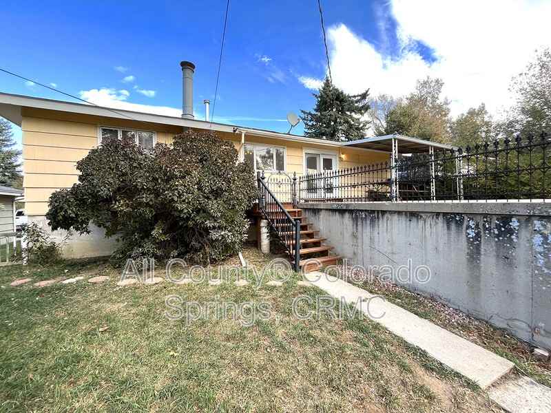 1217 Cumberland St - Photo 6 of 17