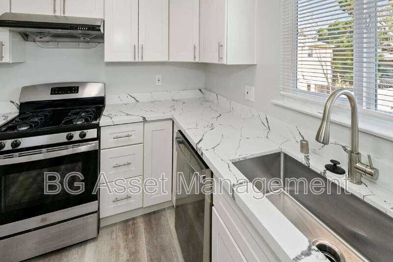 2309 8th St - Photo 7 of 23