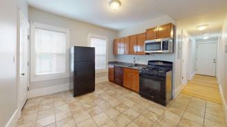 18 Rowell St #3 - Photo 1 of 1