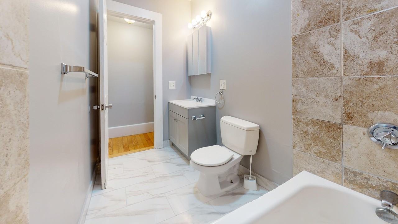 18 Rowell St #3 - Photo 2 of 13