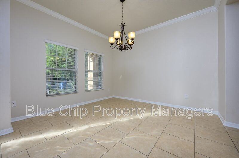 20204 Autumn Fern Ave - Photo 5 of 37