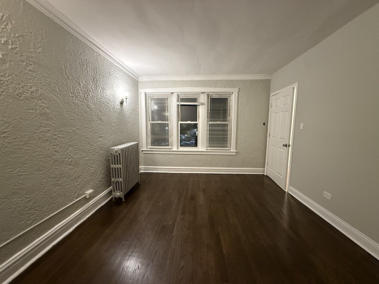 2759 N Kilbourn Ave #2761-3 - Photo 6 of 10