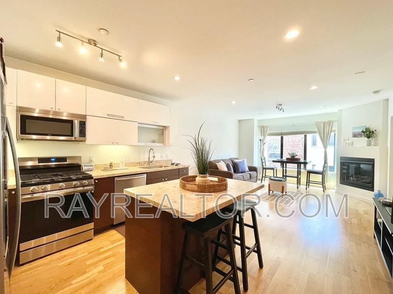 1151 Sutter St #202 - Photo 3 of 10