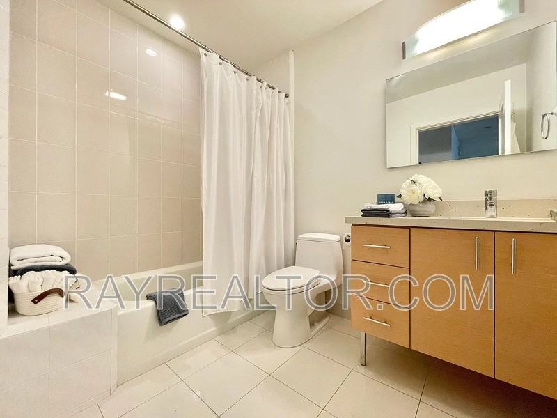 1151 Sutter St #202 - Photo 7 of 10