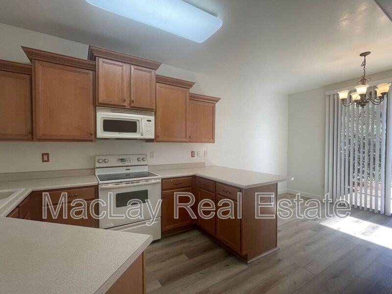 16833 S Magenta Rd - Photo 3 of 23