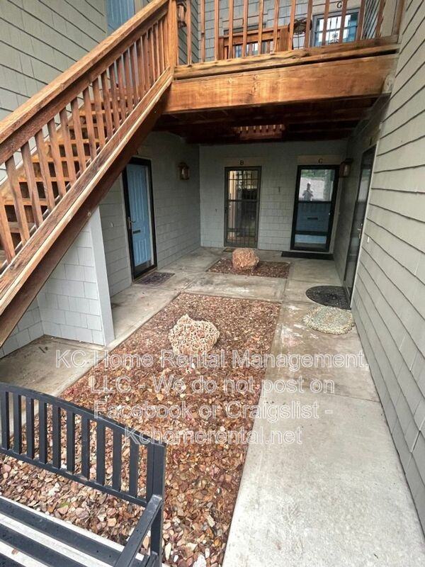 12013 W 58th Pl #B - Photo 3 of 30