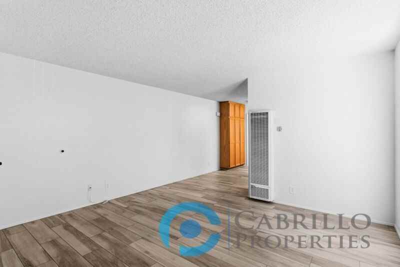 3767 Villa Ter #5 - Photo 6 of 20