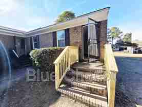 421 Cascade Ave - Photo 1 of 1