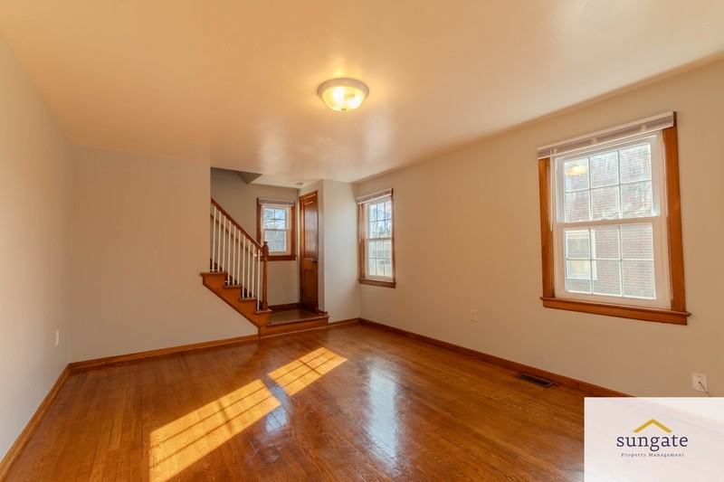 5615 Queens Chapel Rd - Photo 4 of 39