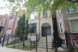 featured image of 1228 N Maplewood Ave #1R