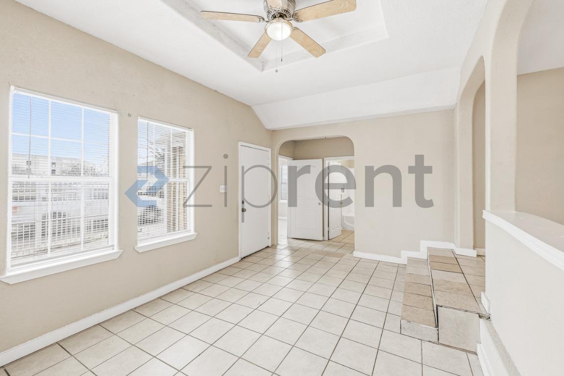 717 N Colorado St - Photo 6 of 21