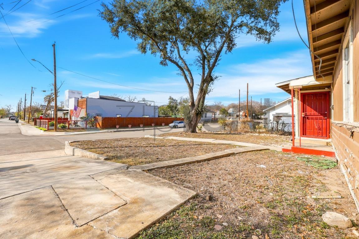 512 S Monumental St - Photo 5 of 21