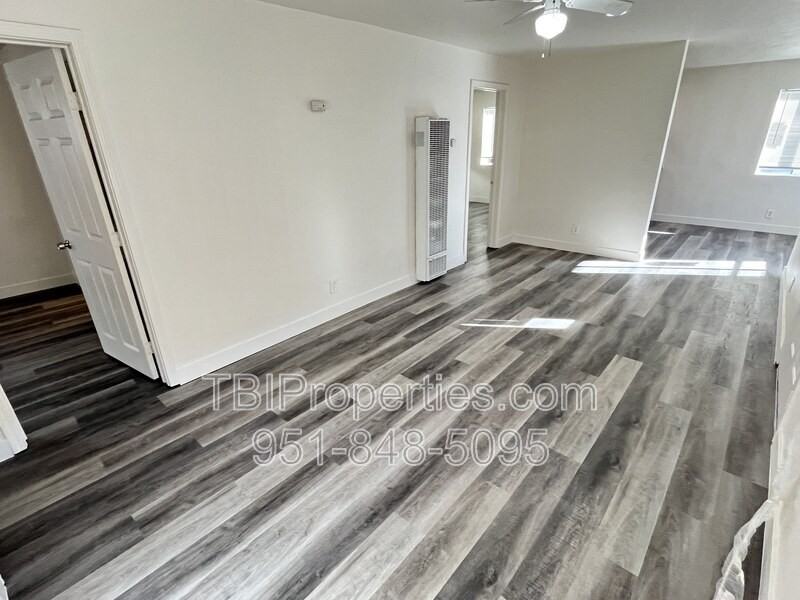 1604 N H St - Photo 3 of 17