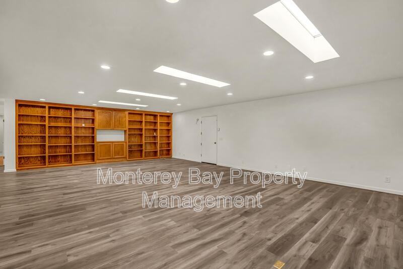 4083 Sunset Ln - Photo 7 of 34