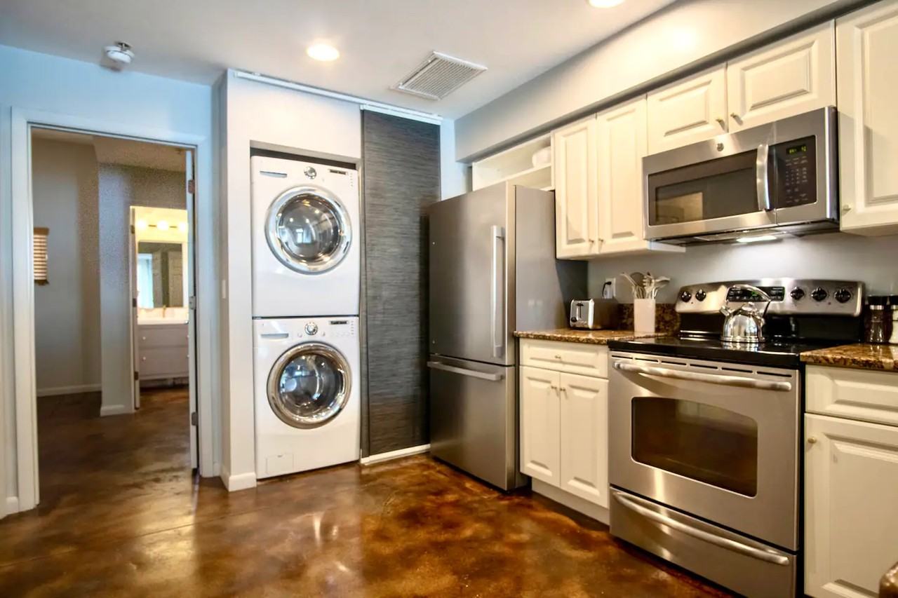 1914 E 4th Ave #6 - Photo 7 of 50