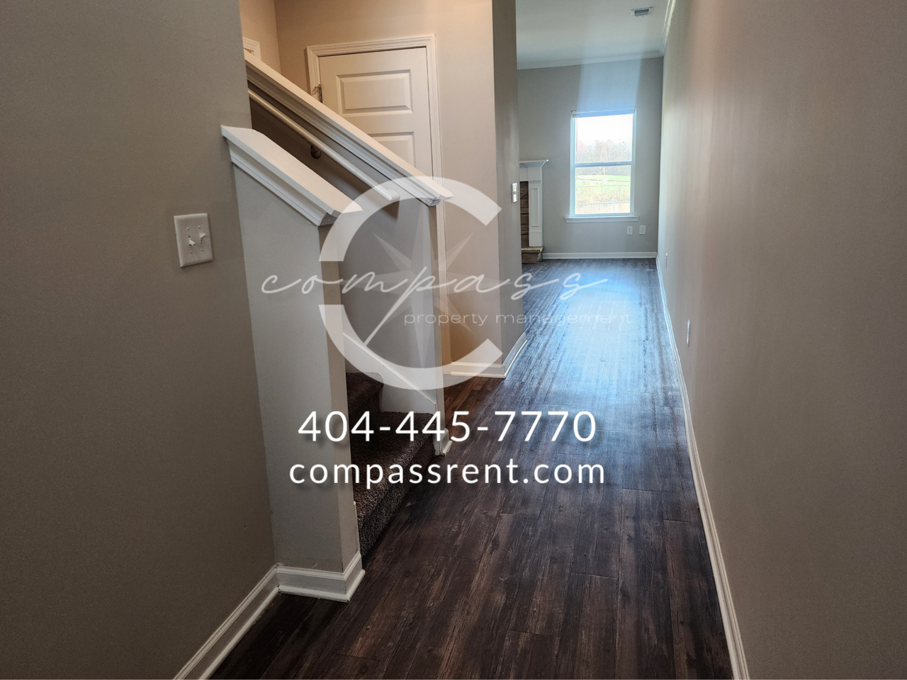 303 Thornton Way - Photo 5 of 25