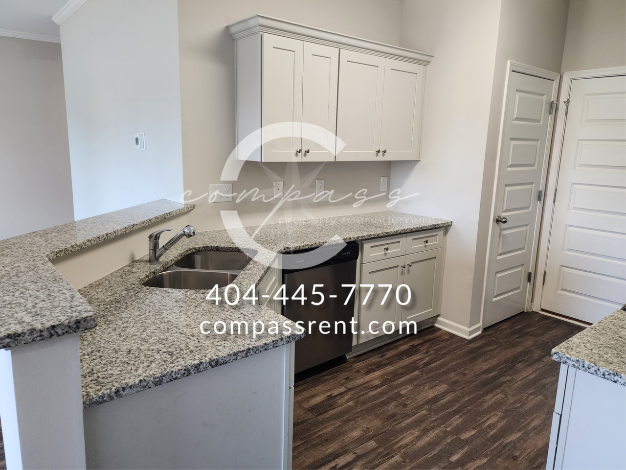 303 Thornton Way - Photo 7 of 25