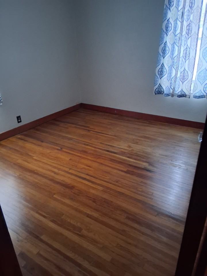 424 1st St Se - Photo 3 of 7