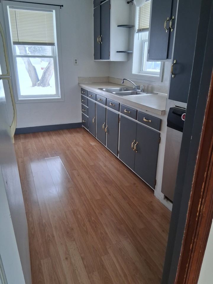 424 1st St Se - Photo 7 of 7