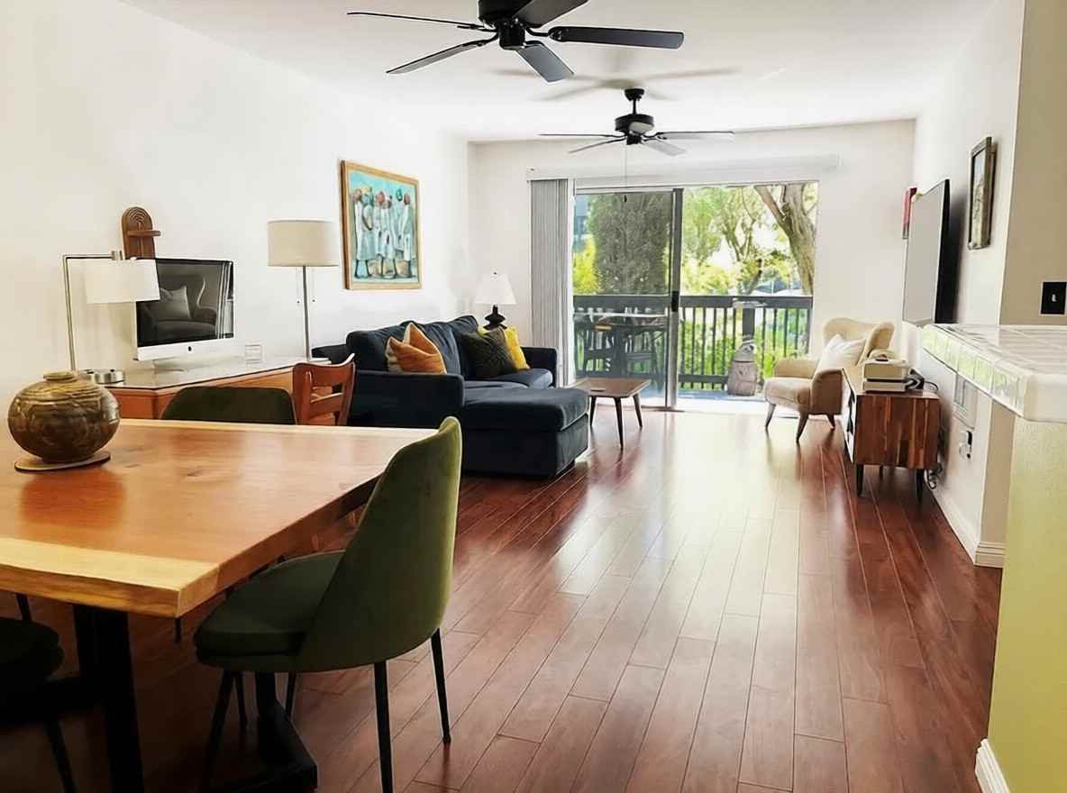 3605 W Hidden Ln - Photo 3 of 16